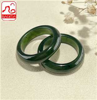 Greenery Thumb bangle Ring